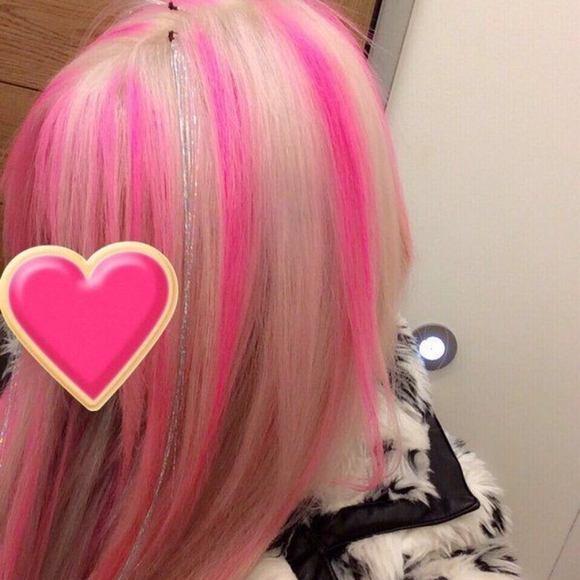 Meet your Posher - Picture 1 of 7